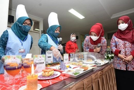 Tetap Produktif saat Pandemi, PKK Jabar Gelar Lomba Masak Ikan - GenPI.co JABAR