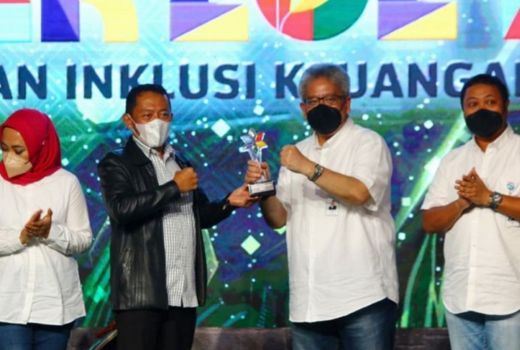 OJK: Ada Pembukaan 93.900 Rekening Baru di Jawa Barat - GenPI.co JABAR