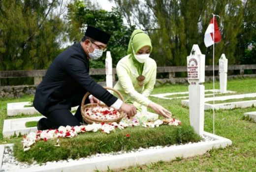 Ridwan Kamil Usulkan Mochtar Kusumaatmadja Jadi Pahlawan Nasional - GenPI.co JABAR