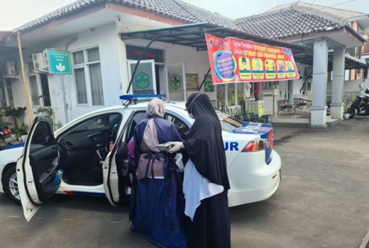 Di Tol Palikanci, Ada Seorang Ibu Melahirkan di Mobil Patroli - GenPI.co JABAR
