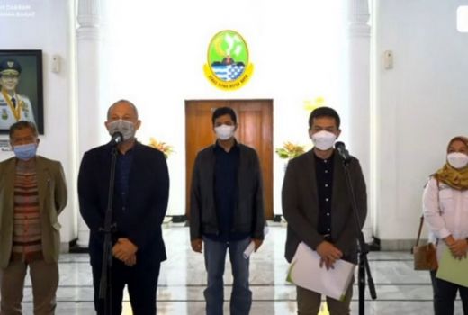 Sah! UMP Jabar 2022 Naik Jadi Rp1,8 Juta - GenPI.co JABAR