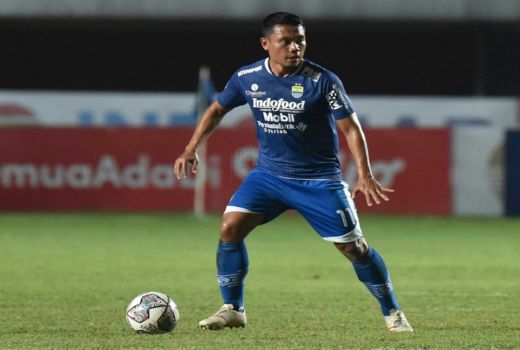 Gelandang Andalan Persib Nilai Laga Lawan Bhayangkara FC Penting - GenPI.co JABAR