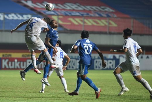 Hasil Liga 1: Skor 1-0, Arema FC Kalahkan Persib - GenPI.co JABAR