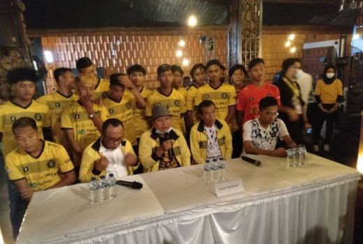 Karawang United Siapkan Bonus Rp500 Juta untuk Pemain - GenPI.co JABAR