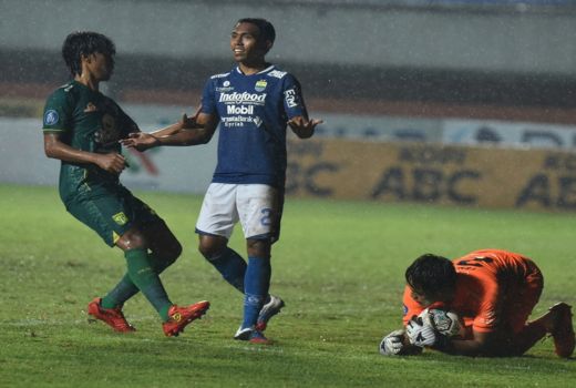 Skor 3-0, Persib Harus Akui Keunggulan Persebaya - GenPI.co JABAR
