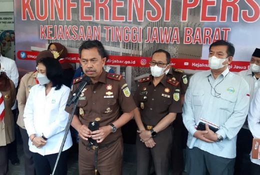 Aliran Dana Donatur ke Yayasan Milik Herry Wirawan Ditelusuri - GenPI.co JABAR