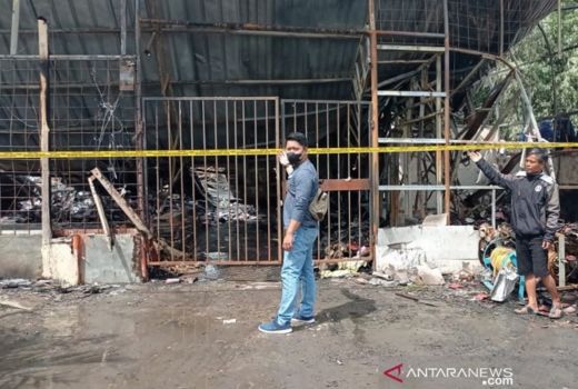 Pekerja Tewas Akibat Kebakaran Pabrik Lilin di Garut - GenPI.co JABAR