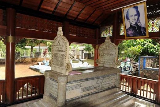 Makam Cut Nyak Dhien Selalu Dirawat, Sebut Ridwan Kamil - GenPI.co JABAR