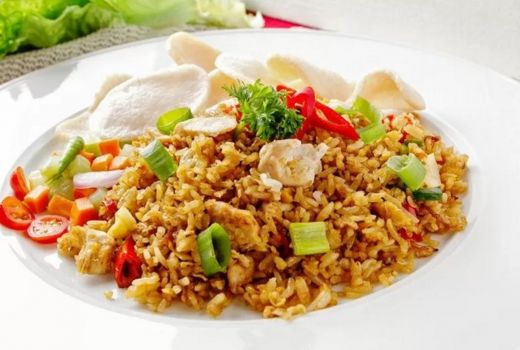 Mager Masak saat Liburan? Coba Buat Nasi Goreng Petai Saja - GenPI.co JABAR
