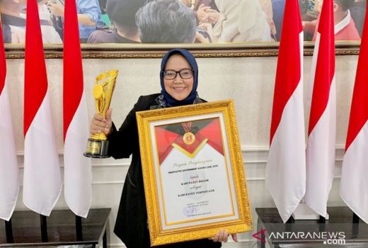 Pemkab Bogor Raih Penghargaan Inovatif Government Award 2021 - GenPI.co JABAR