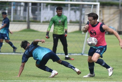 Pemain Persib Masih Beradaptasi dengan Cuaca di Bali - GenPI.co JABAR