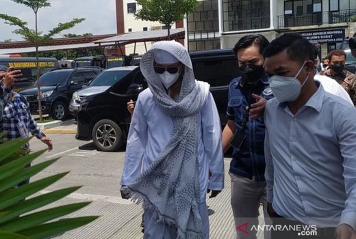 Jadi Tersangka, Bahar bin Smith Ditahan di Rutan Polda Jabar - GenPI.co JABAR