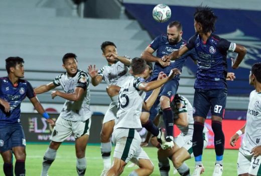 Ketat! Persikabo 1973 Main Imbang Tanpa Gol Lawan Arema FC - GenPI.co JABAR