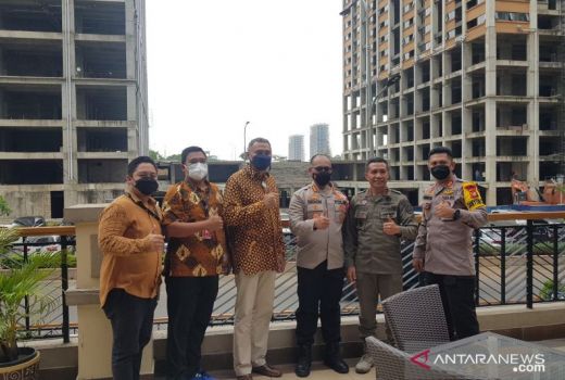Cegah Omicron, Polres Bekasi Awasi Pendatang dari Luar Negeri - GenPI.co JABAR