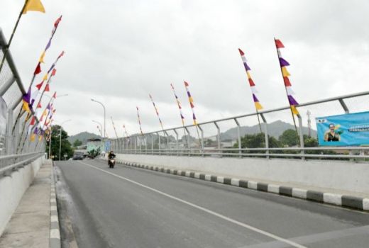 Resmikan Jembatan Leuwigajah, Ridwan Kamil: Permudah Akses Warga - GenPI.co JABAR