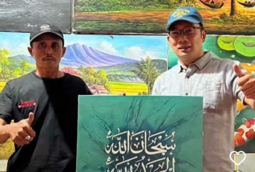 Wow! Karya Pelukis di Jalan Braga Berhasil Terjual Rp4,2 Juta - GenPI.co JABAR