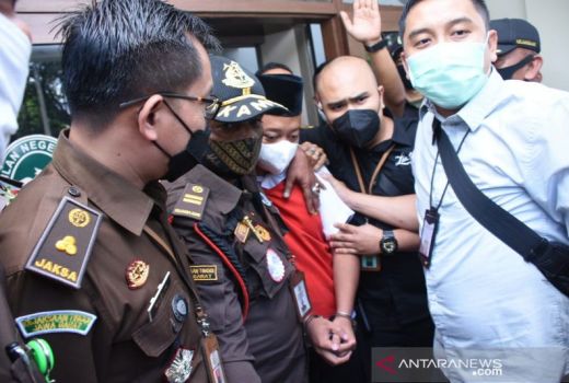 Kuasa Hukum Herry Wirawan: Kami Mohon Hukuman Seadil-adilnya - GenPI.co JABAR