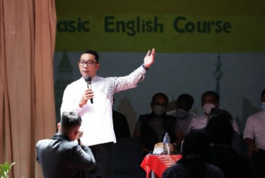 Emil: Buat Kampung Inggris, Tidak Seperti Buat Tempat Kursus - GenPI.co JABAR