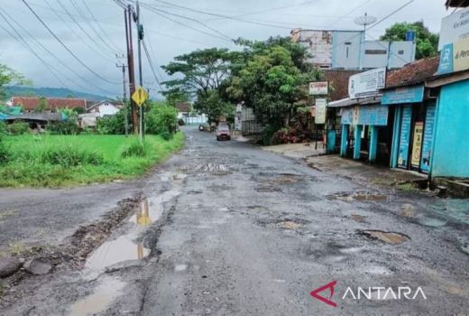 Jalur Selatan Rusak, Pemkab Cianjur Kirim Surat ke Pemprov Jabar - GenPI.co JABAR