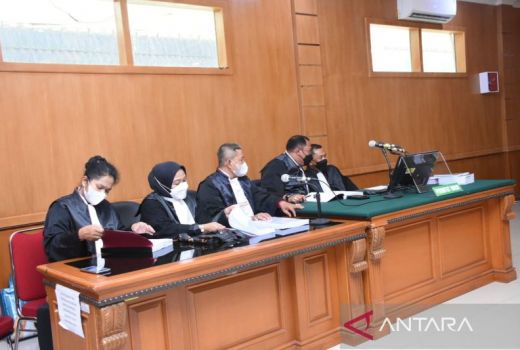 Kekeh! Jaksa Tetap Tuntut Herry Wirawan Hukuman Mati - GenPI.co JABAR