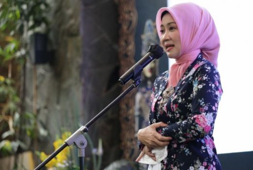 Didaftarkan ke KPU, Istri Ridwan Kamil Mulai Terjun di Politik - GenPI.co JABAR