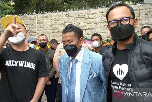 Pemkot Bogor Beri Izin Usaha Holywings, Negosiasinya Alot - GenPI.co JABAR