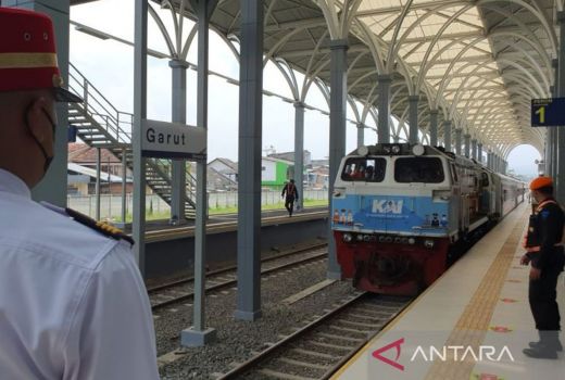 Garut Punya Kereta Api, Bupati: Mantap - GenPI.co JABAR