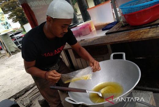 Kabar Bahagia Bagi Warga Garut soal Minyak Goreng, Hamdalah - GenPI.co JABAR