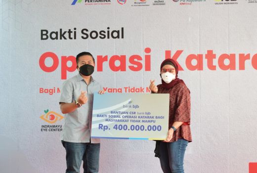 1 Tahun Memimpin Indramayu, 200 Orang dioperasi Katarak Gratis - GenPI.co JABAR