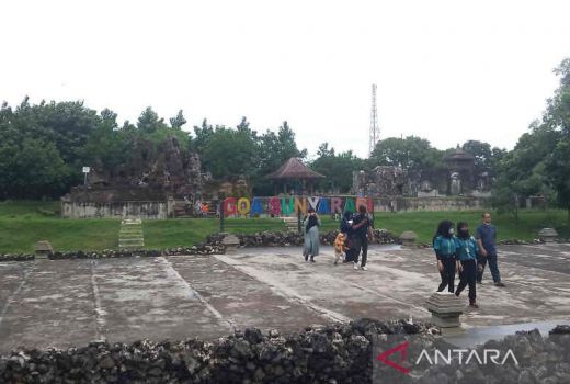 Kota Cirebon PPKM Level 4, Taman Air Gua Sunyaragi Tetap Buka - GenPI.co JABAR