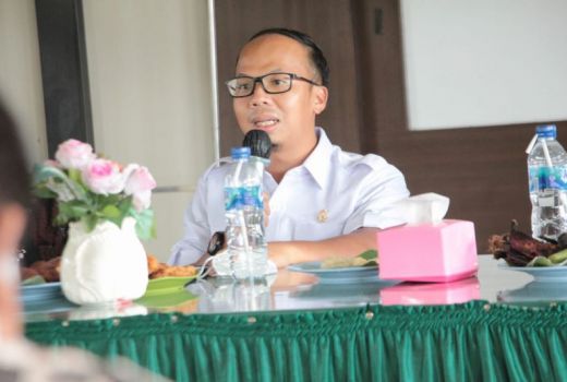 Usulan DPRD Jabar Soal Insentif Ketua RT dan RW Patut Didengar - GenPI.co JABAR