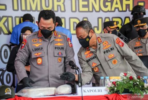 Pengedar 1,1 Ton Sabu Melakukan Transaksi di Tempat Tak Terduga - GenPI.co JABAR