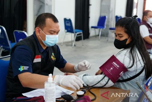 Pemkab Garut Lakukan Manuver Vaksinasi, Puskesmas Siap-siap - GenPI.co JABAR