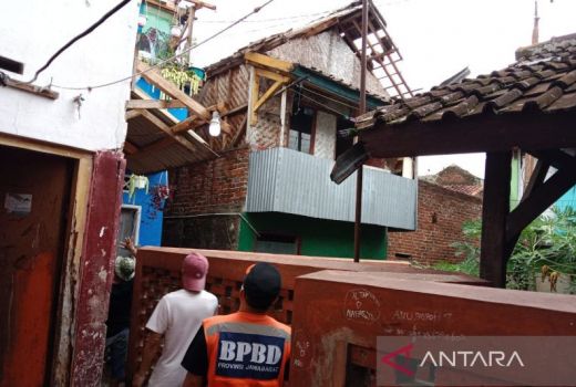 Angin Puting Beliung Terjang Garut 2 Kali, Mohon Doanya - GenPI.co JABAR