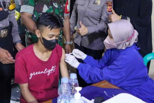 Vaksinasi Booster di Kabupaten Cirebon Makin Moncer, Luar Biasa - GenPI.co JABAR