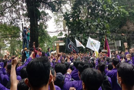 Alasan BEM UI Tidak Ikut Demonstrasi 11 April Ternyata Begini - GenPI.co JABAR