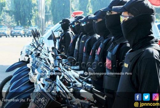 Antisipasi Teroris, Penembak Jitu disiapkan Polisi Saat Mudik - GenPI.co JABAR