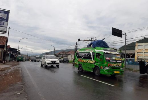Langkah Polisi Jika Kawasan Cileunyi Macet Oleh Pemudik - GenPI.co JABAR