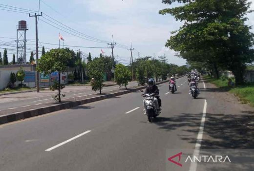 Jalur Pantura Cirebon Mulai dipadati Kendaraan Arus Balik Lebaran - GenPI.co JABAR