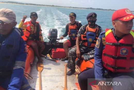 Orang Hilang di Pantai Sayangheulang Belum ditemukan Tim SAR - GenPI.co JABAR