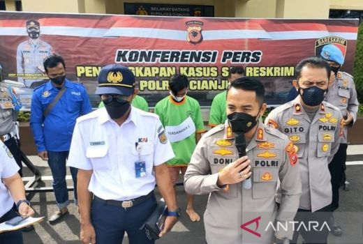 Pencuri Besi Rel Kereta Api di Cianjur ditangkap Polisi - GenPI.co JABAR