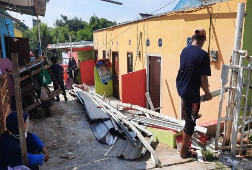 Mengerikan, Ratusan Rumah di Depok Tersapu Angin Puting Beliung - GenPI.co JABAR