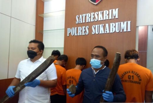 Alasan Warga Rusak Pos Tolget Wisata Ujunggenteng - GenPI.co JABAR