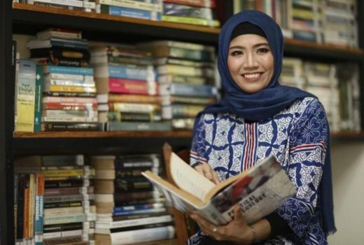 Peneliti Sosial UI Sebut Pesta Bikini di Depok Karena Budaya Luar - GenPI.co JABAR