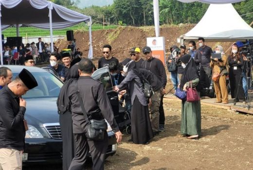Kondisi Terkini Pemakaman Eril, Keluarga dan Tamu Berdatangan - GenPI.co JABAR