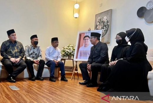 Erick Thohir dan Pejabat Lain Beri Dukungan Morel ke Ridwan Kamil - GenPI.co JABAR