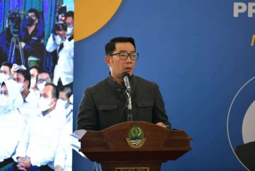 Alhamdulillah, Ridwan Kamil Setuju UMK 2023 Naik - GenPI.co JABAR