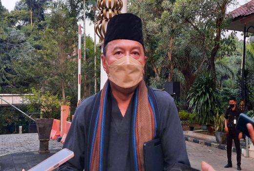 Wow! Ribuan Warga Depok Dapat Vaksin Covid-19 yang Haram - GenPI.co JABAR