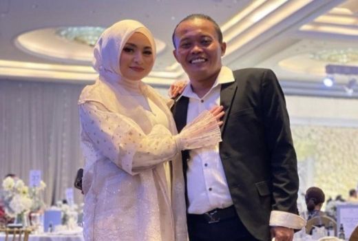 Sule Bongkar Kebiasaan Buruk Nathalie Holscher yang Bikin Kesal - GenPI.co JABAR
