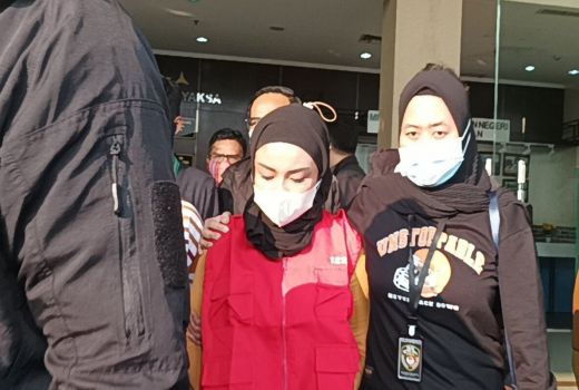 Marissya Icha Unggah CCTV Saat Mediasi, Medina Zein Bohong Lagi - GenPI.co JABAR